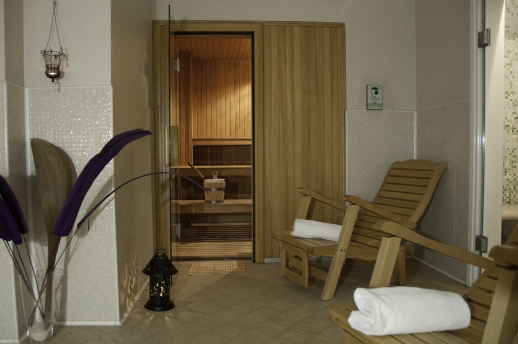 Hotel Fabilia Family 4*